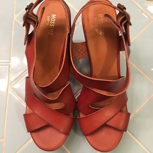 Brown Wedge new Mossimo heel platform